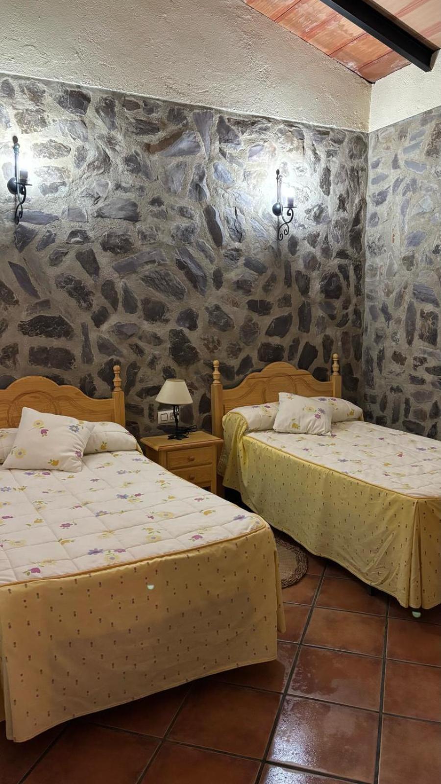 Casas Rurales Los Llanos Fuentes de León Екстериор снимка