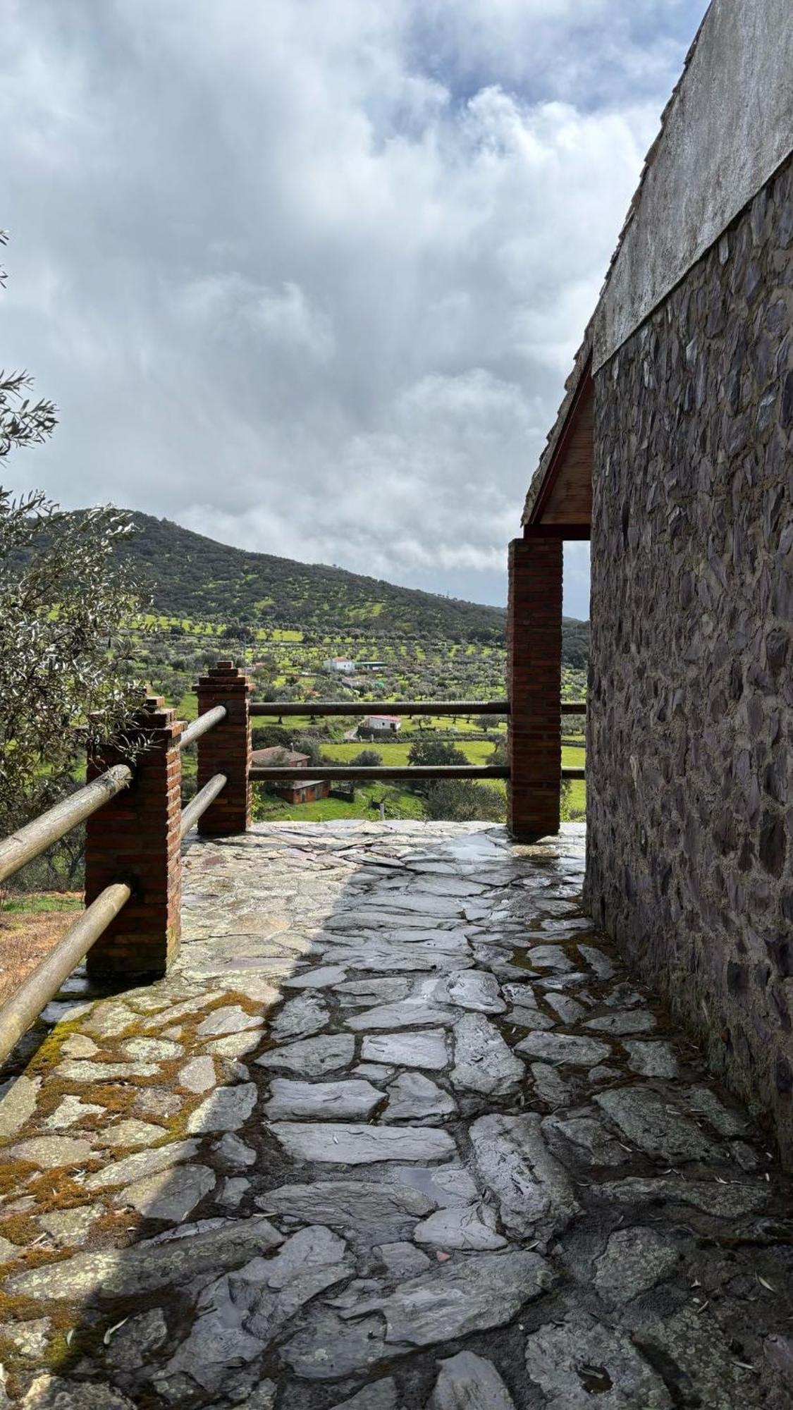 Casas Rurales Los Llanos Fuentes de León Екстериор снимка